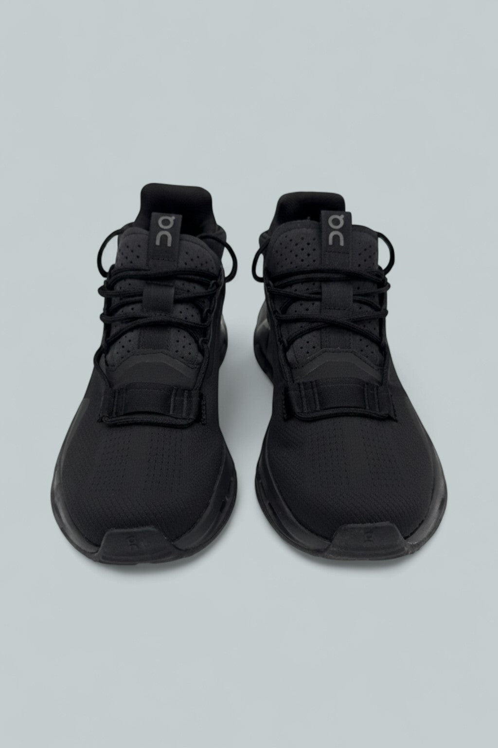 Cloudnova 2 Sneakers - All Black