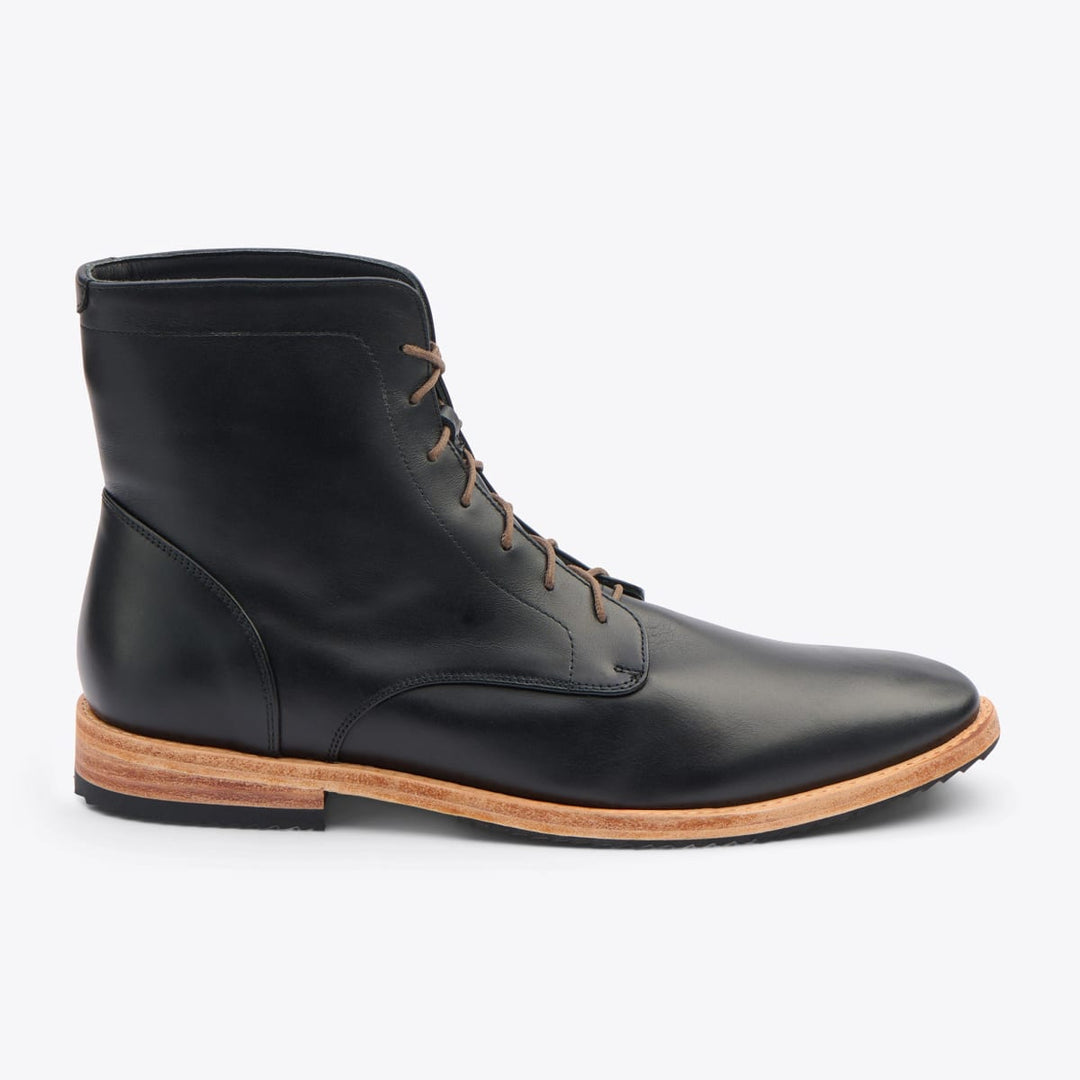 Everyday Lace-Up Boot - Black
