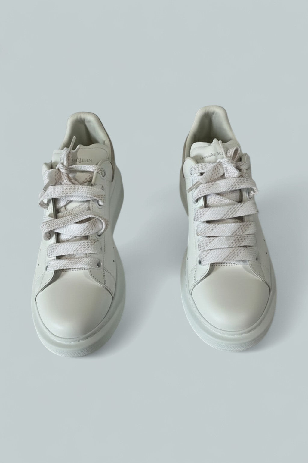 Women's Oversized sneakers - White/Pastel