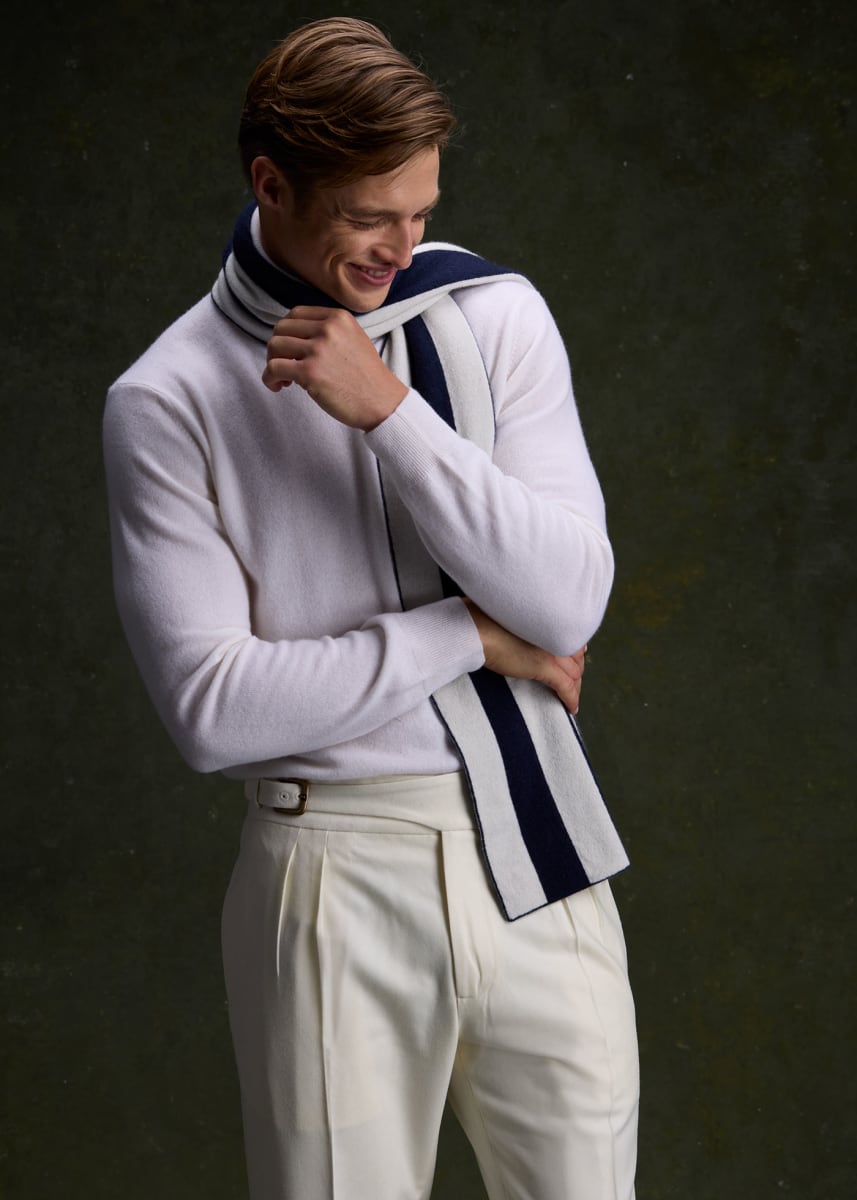 Cashmere Turtleneck Sweater - White