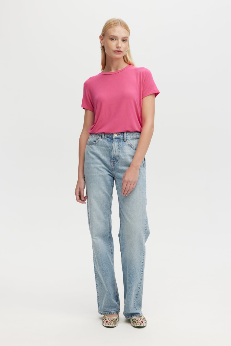 Jane Perfect Tee - Cerise