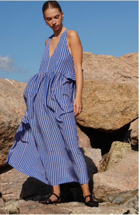 Erato Maxi in Silk