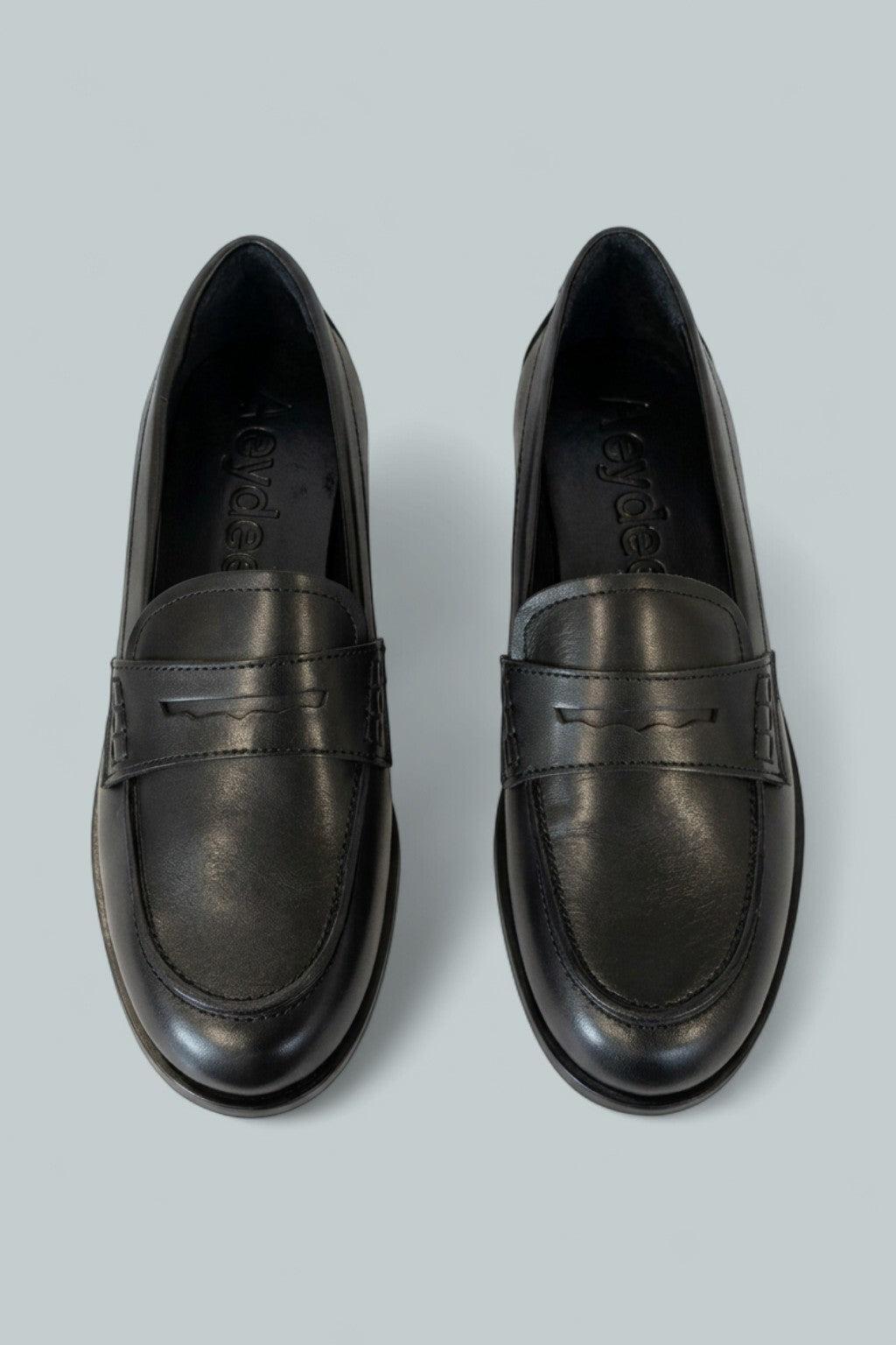 Women's Oscar Loafer Flats - Black