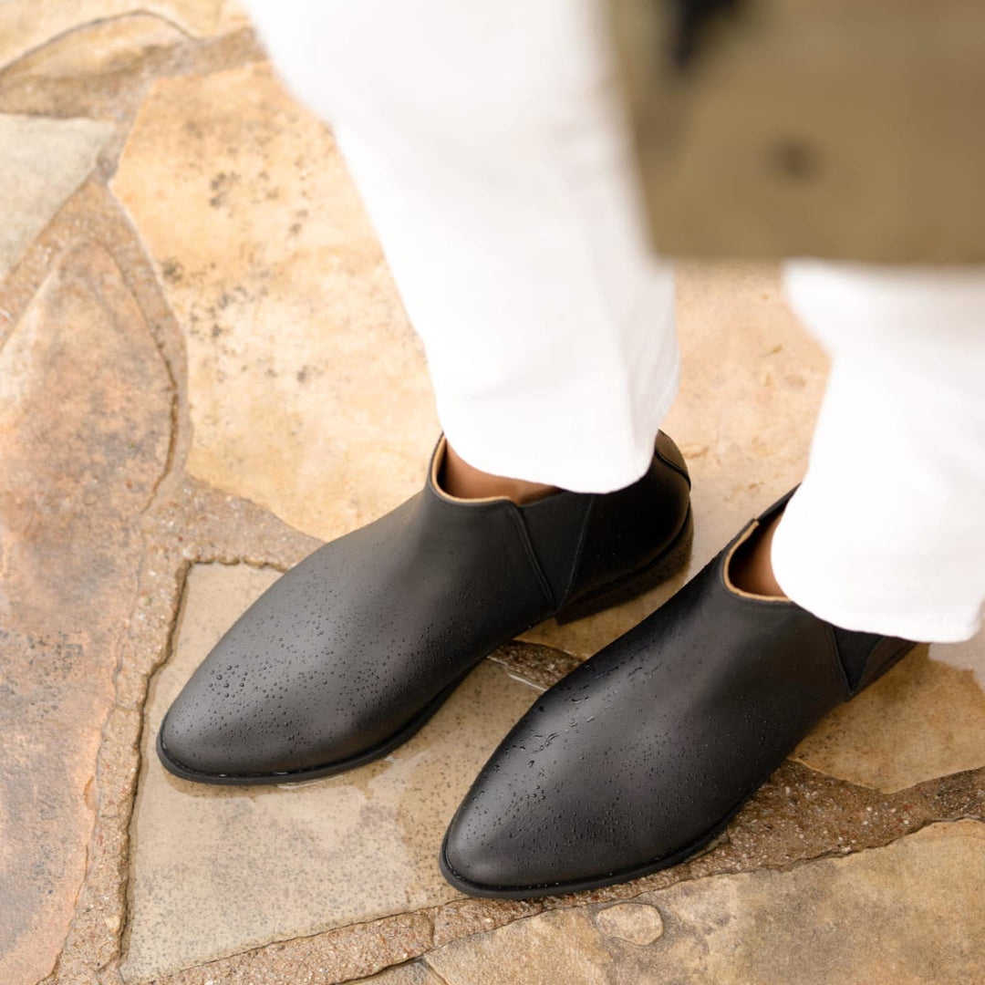 Classic Chelsea Commuter Boot - Black