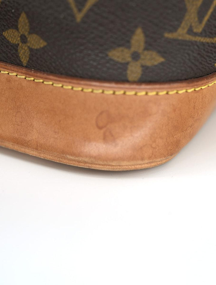 Pre-Owned Louis Vuitton Monogram Alma MM Boston Bag