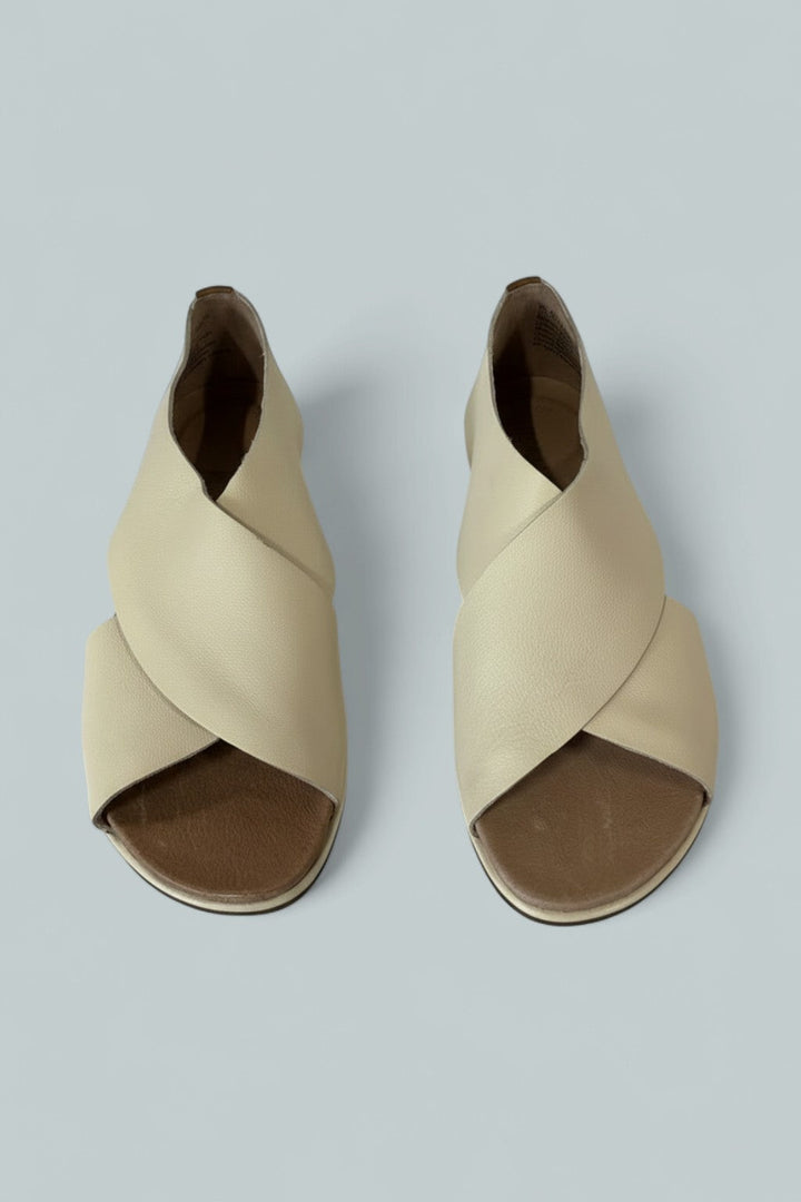 Women's Laniey Slip On Crisscross Sandals - Stone Leather