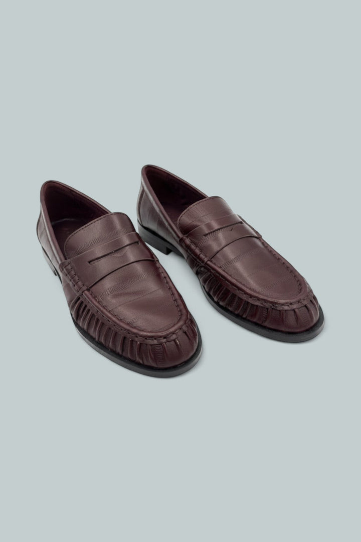 Women's Hanah Loafer Flats Exclusive - Wine