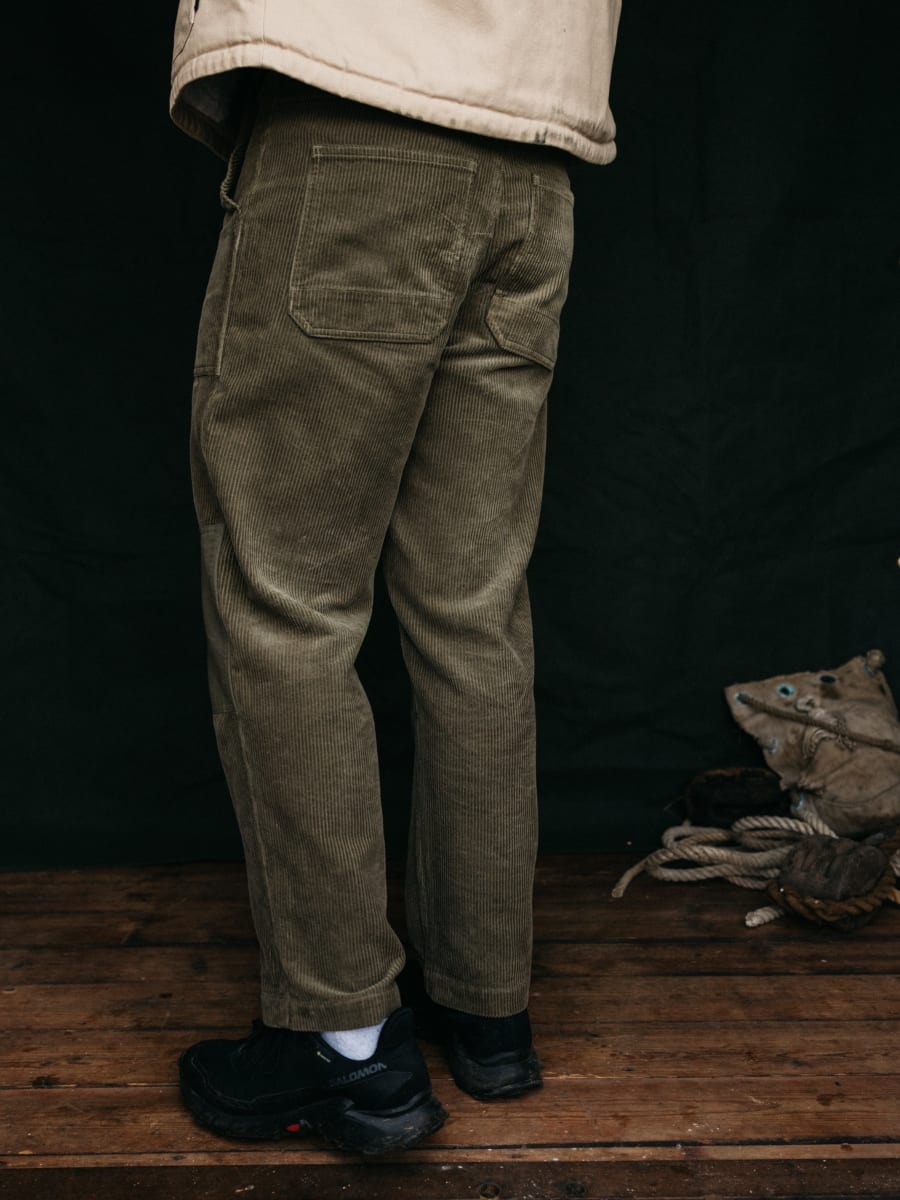 Men's Basset Cord Trouser - Olive