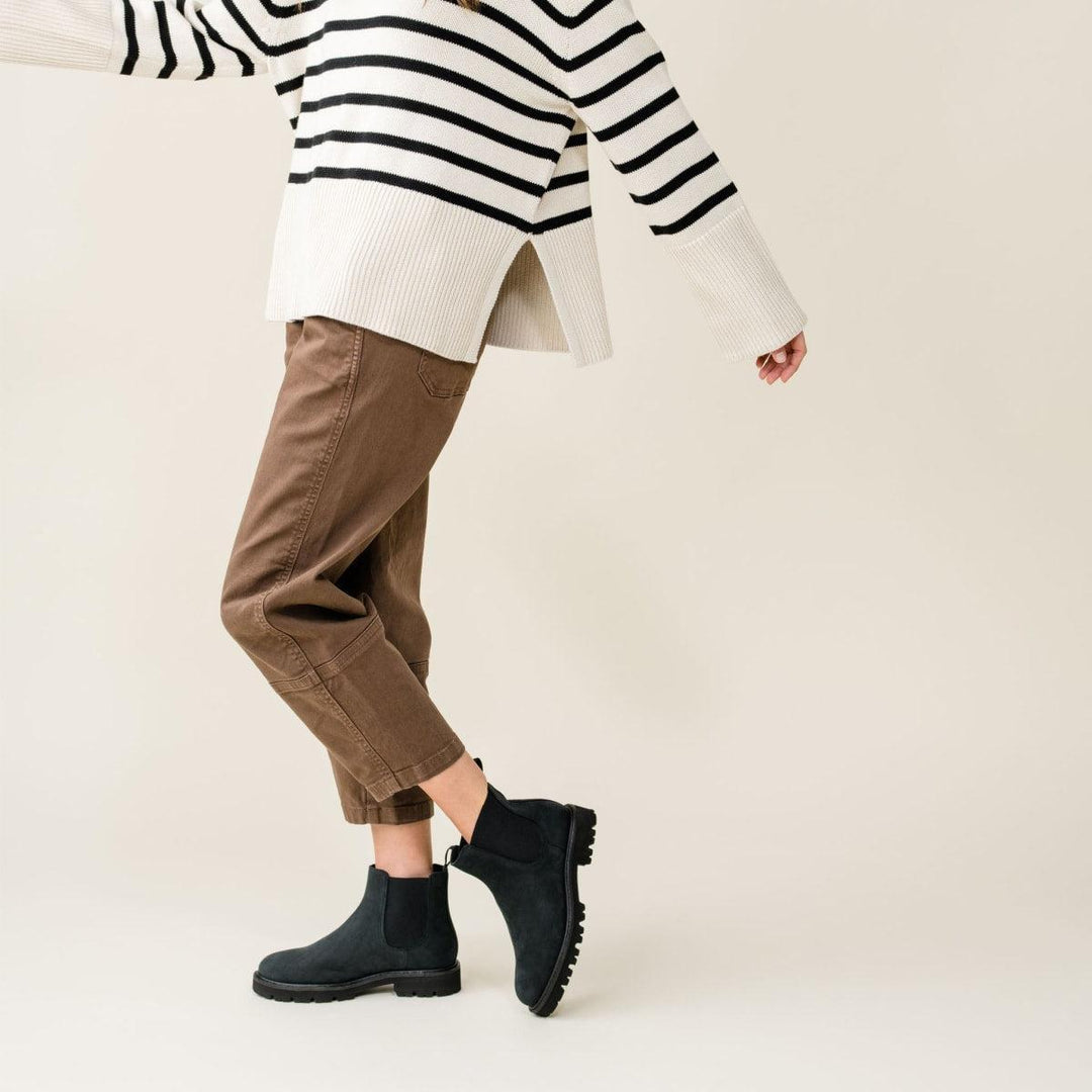 Go-To Lug Chelsea Boot 2.0 - Black/Black