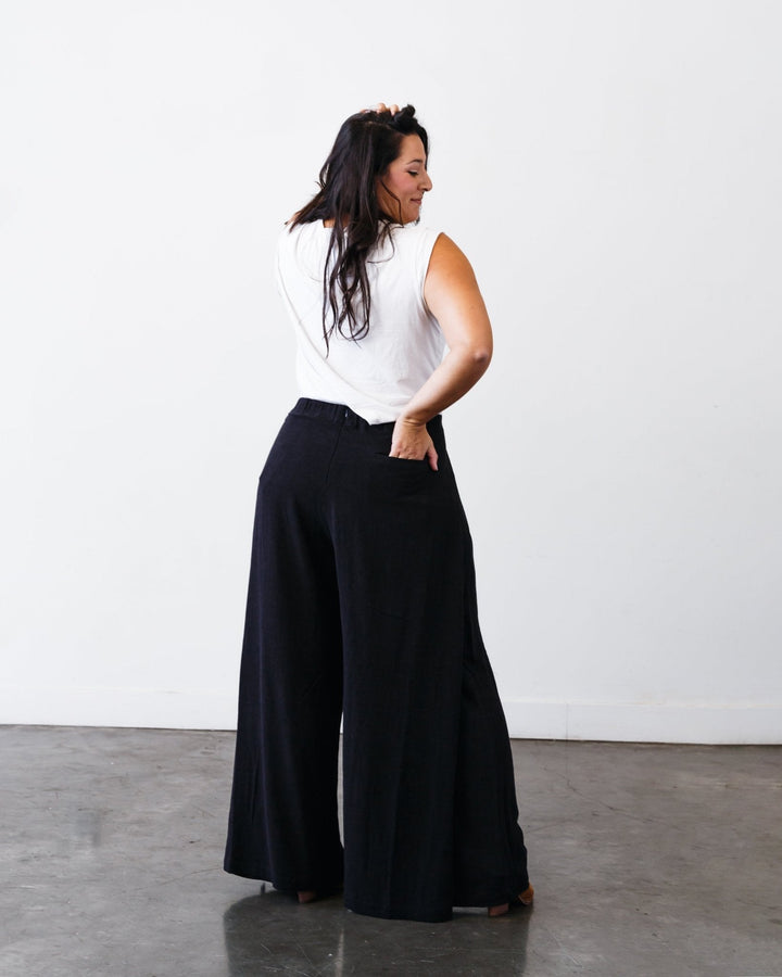 The Sarah Pant - Black