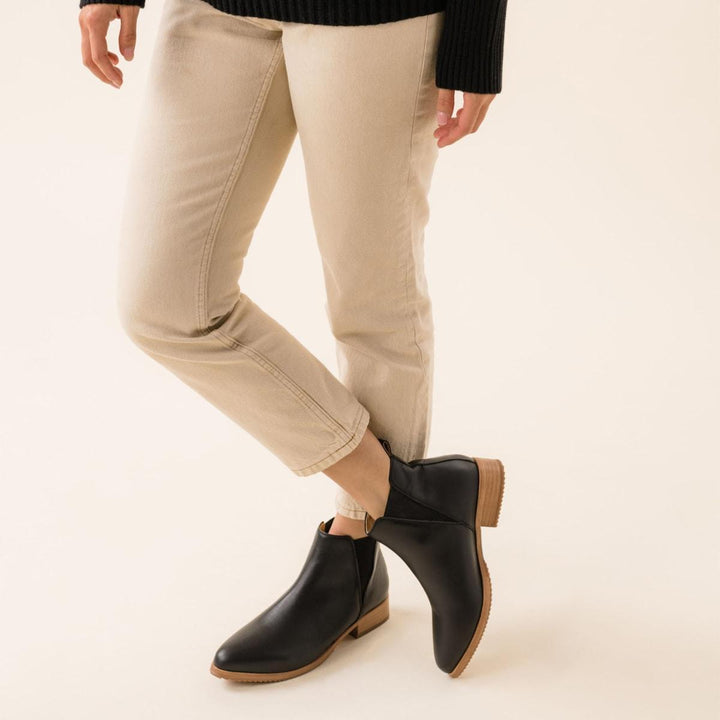 Eva Everyday Chelsea Boot - Black - FINAL SALE