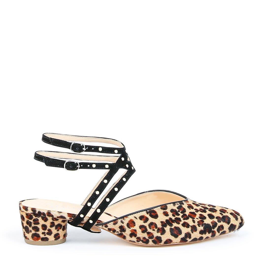 Leopard V Slide + Studded Black Lozen Strap - Leopard
