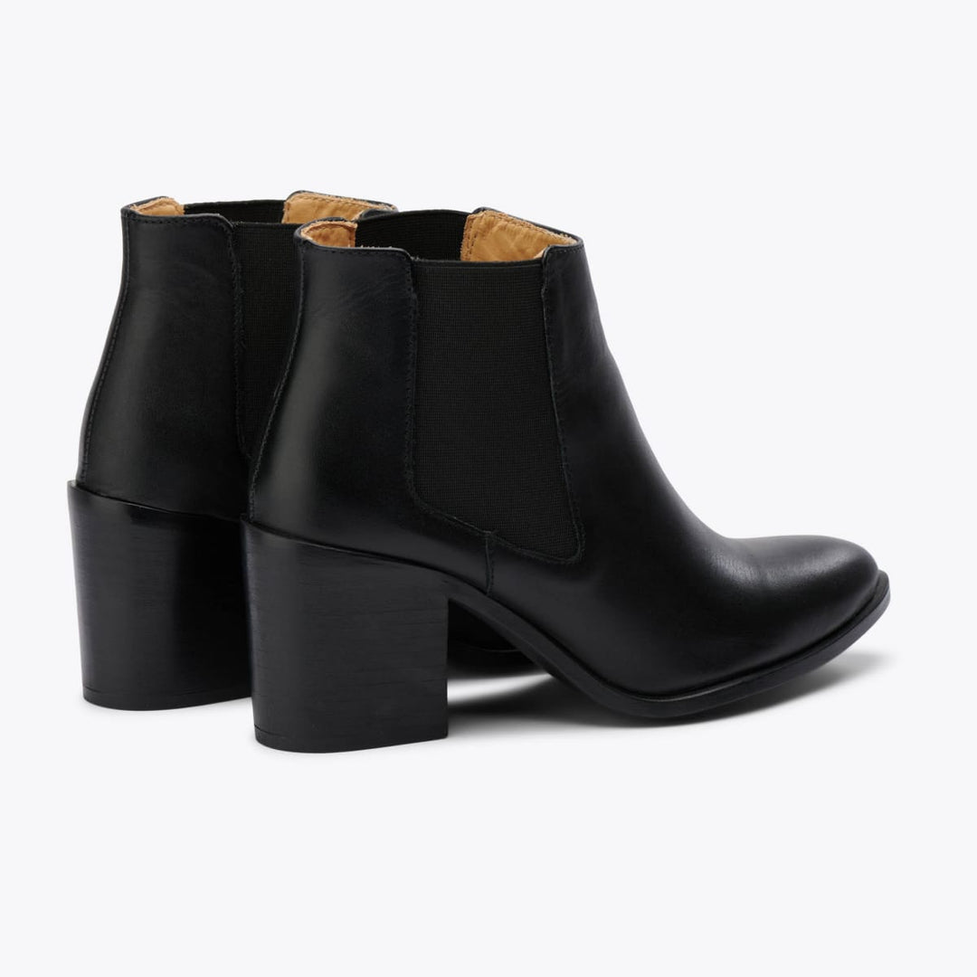 Heeled Chelsea Commuter Boot - Black - FINAL SALE