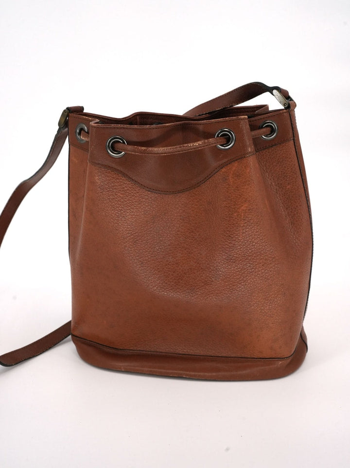 Pre-Owned Burberry Leather Bucket Shoulder Bag