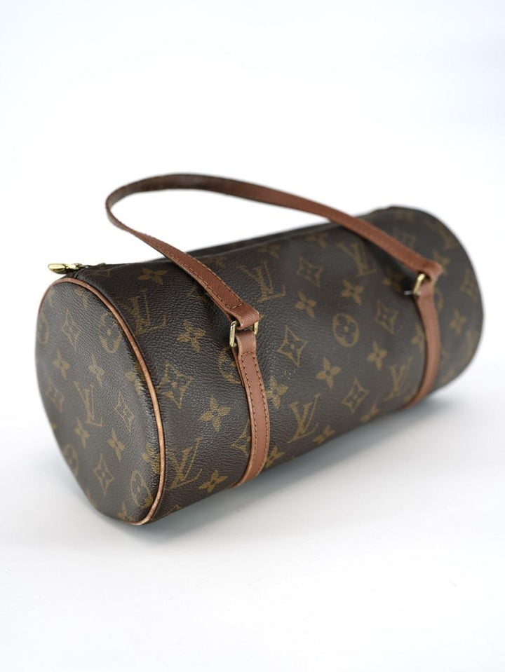 Pre-Owned Louis Vuitton Monogram Papillon 26