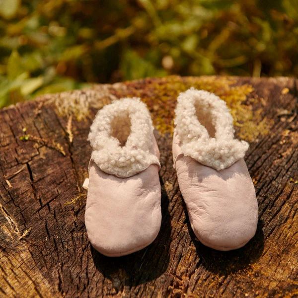 Lambskin Booties - Rose Bud Booties Nature Baby 