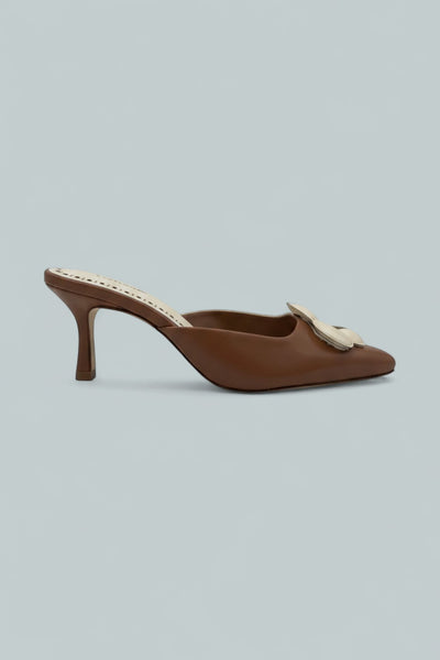 Flora Pumps - Caramel and Ivory
