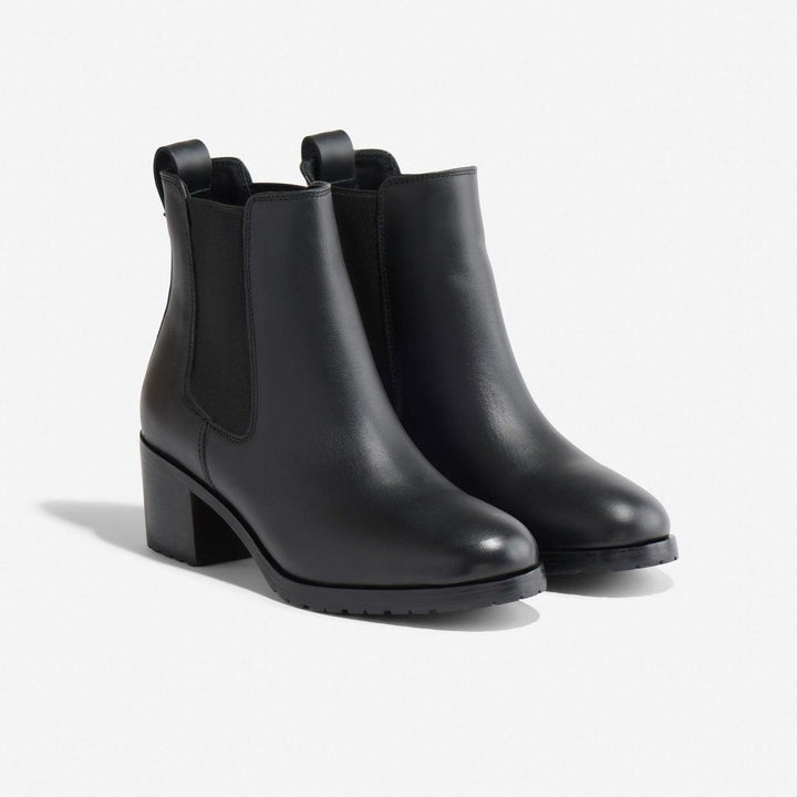 Ana Go-To Heeled Chelsea Boot - Black/Black