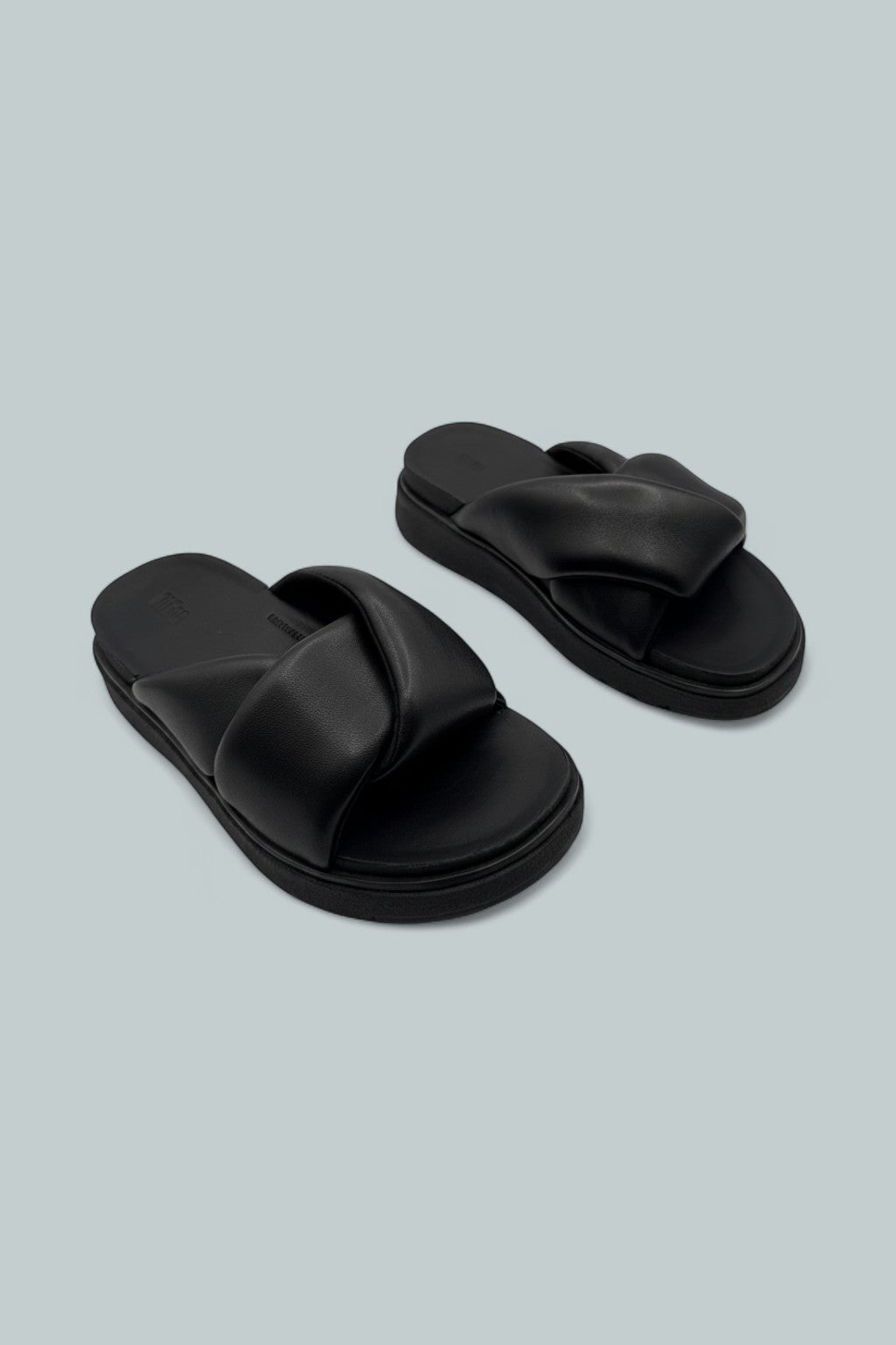 Women's Folded Leather Sandals - All Black