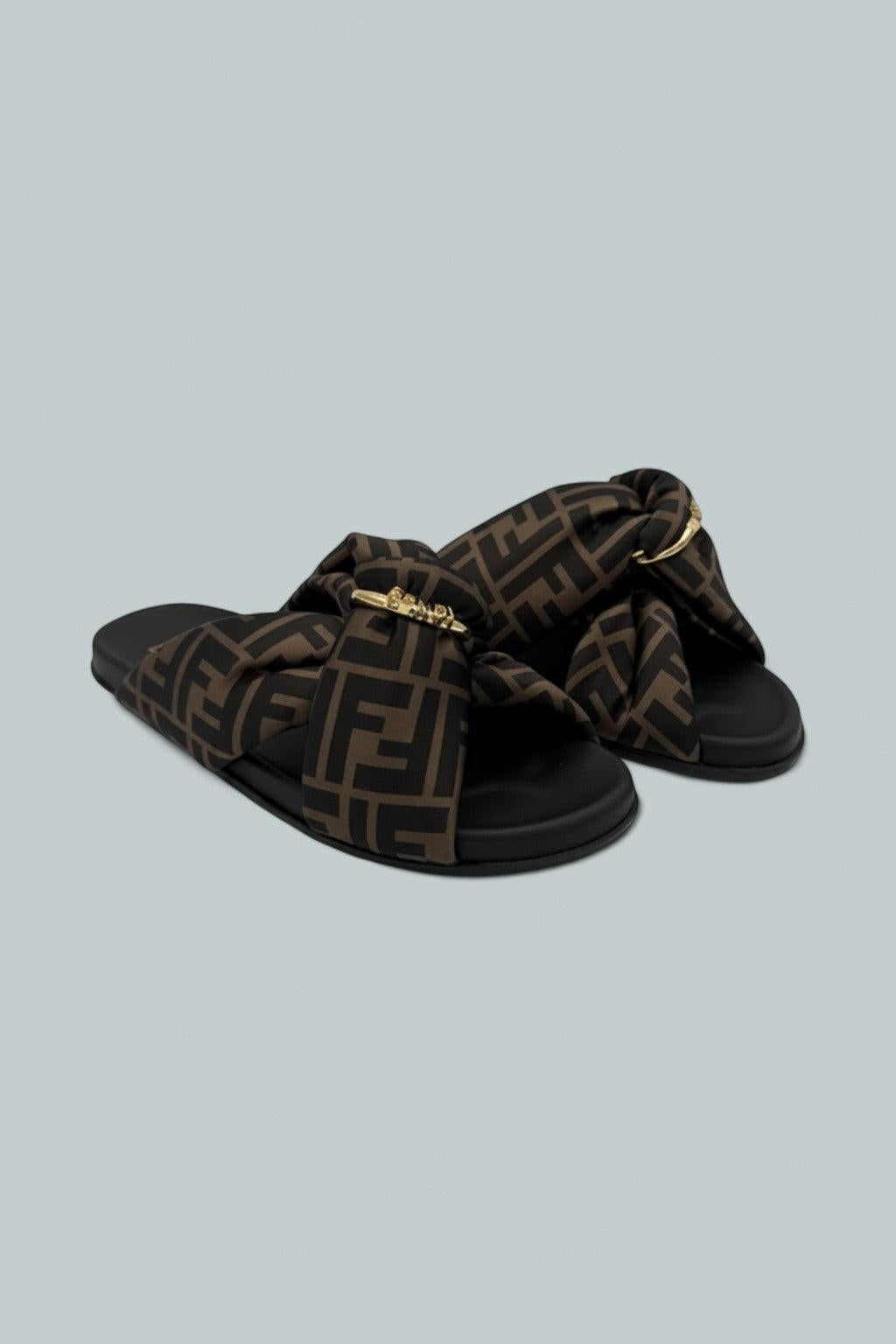 Feel Knot Slides - Tabacco Nero