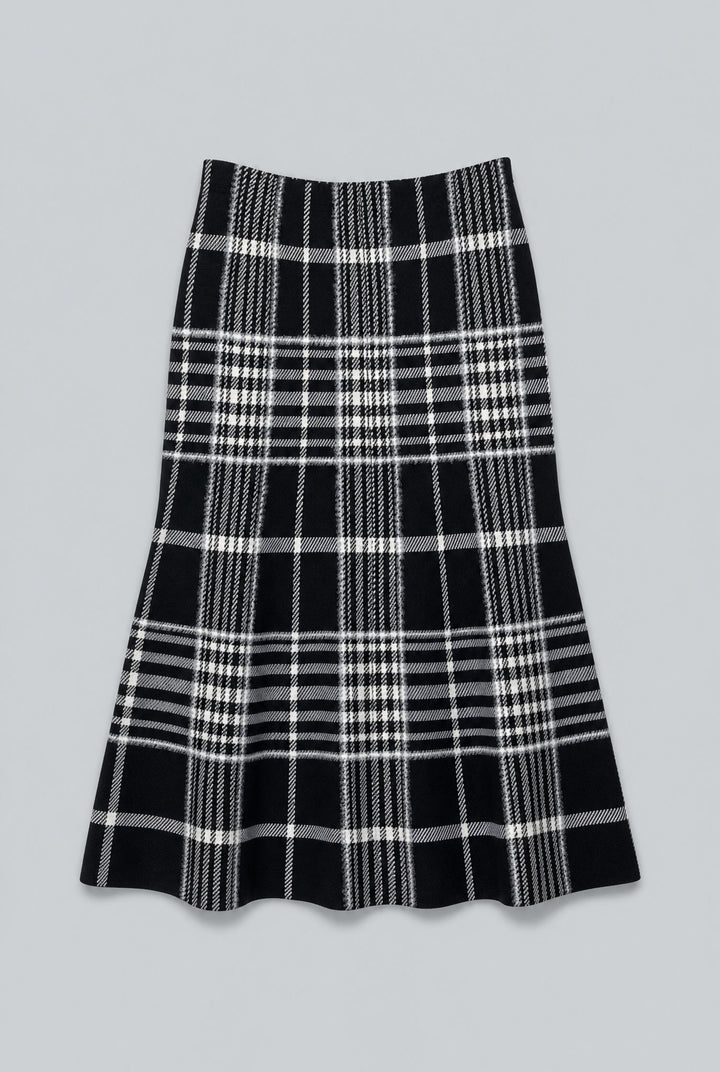 The Rory Flare Knit Skirt With Jacquard - Black Plaid