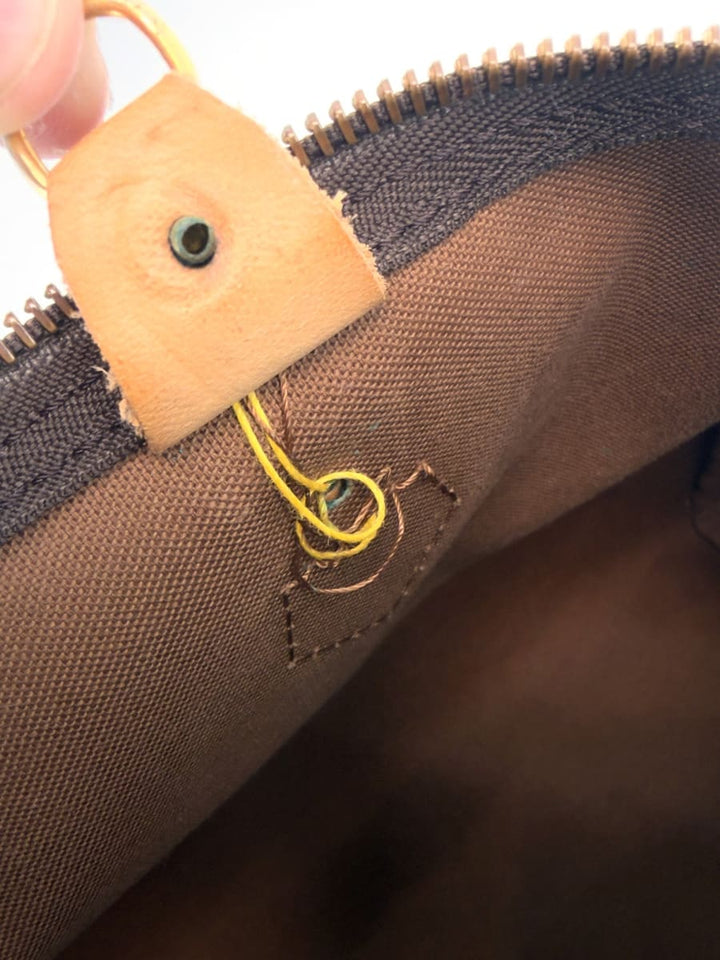 Pre-Owned Louis Vuitton Speedy 40 Monogram Handbag