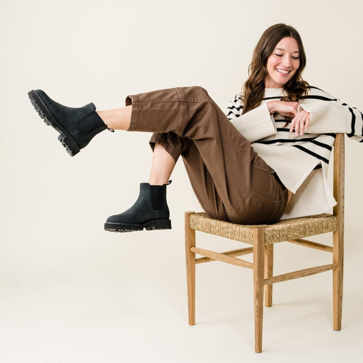 Go-To Lug Chelsea Boot 2.0 - Black/Black