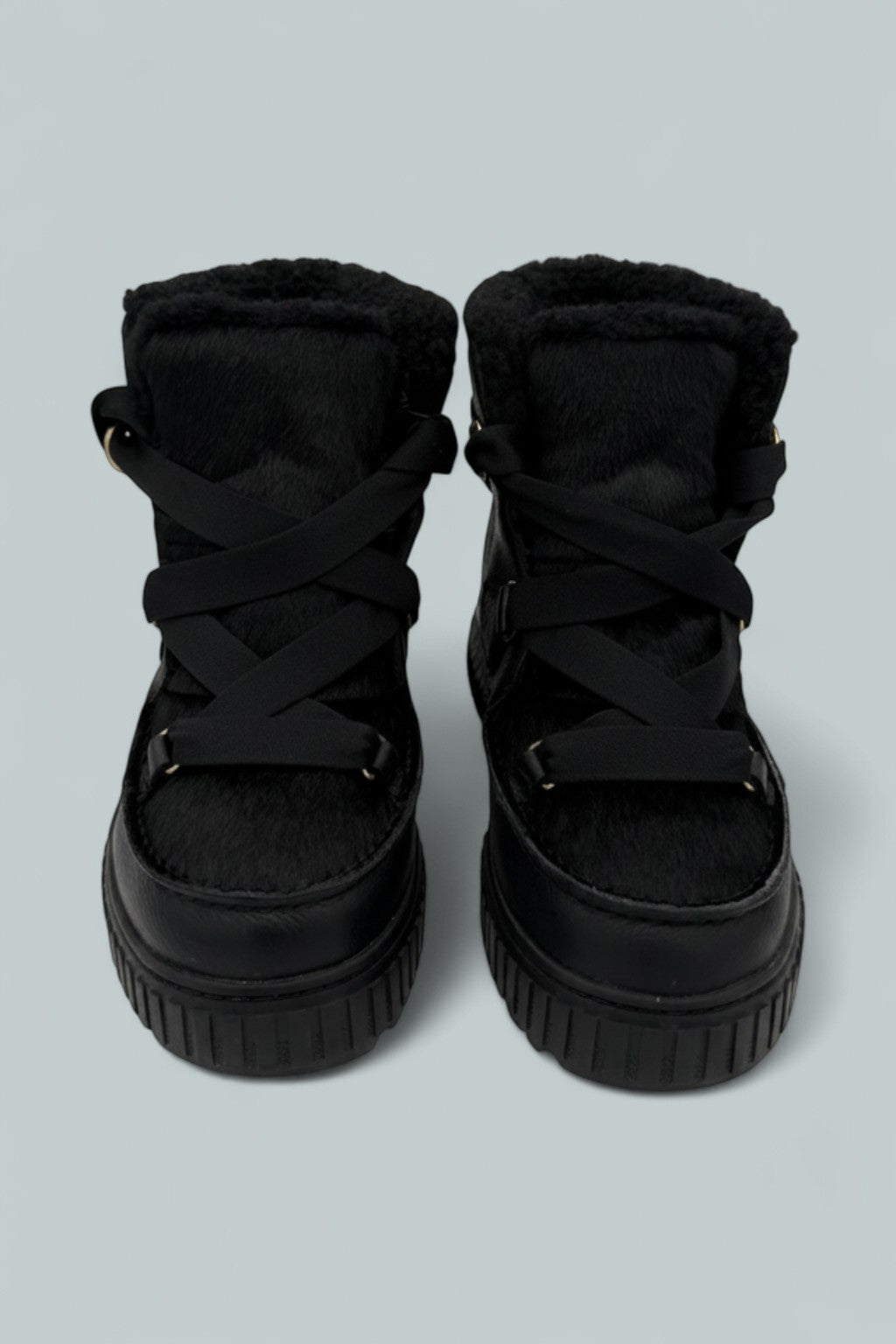 Women's Ona Ave Alpine Boot Lux - Black Snow