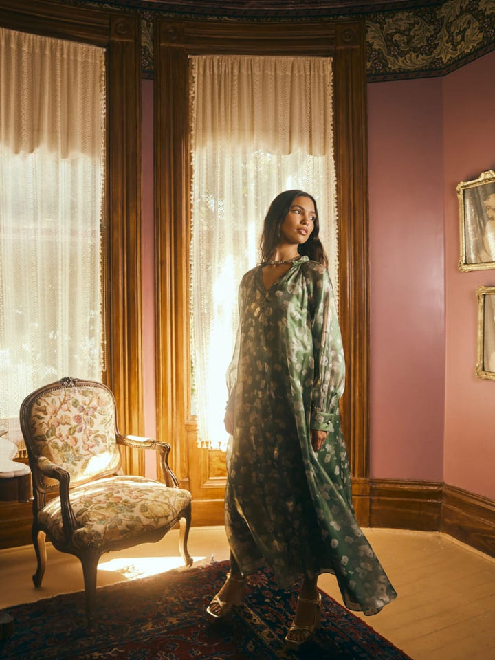 Caroline Dress - Green Blurry Magnolia