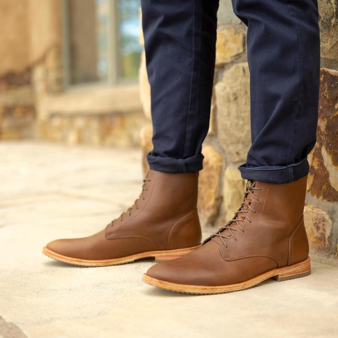 Everyday Lace-Up Boot - Brown