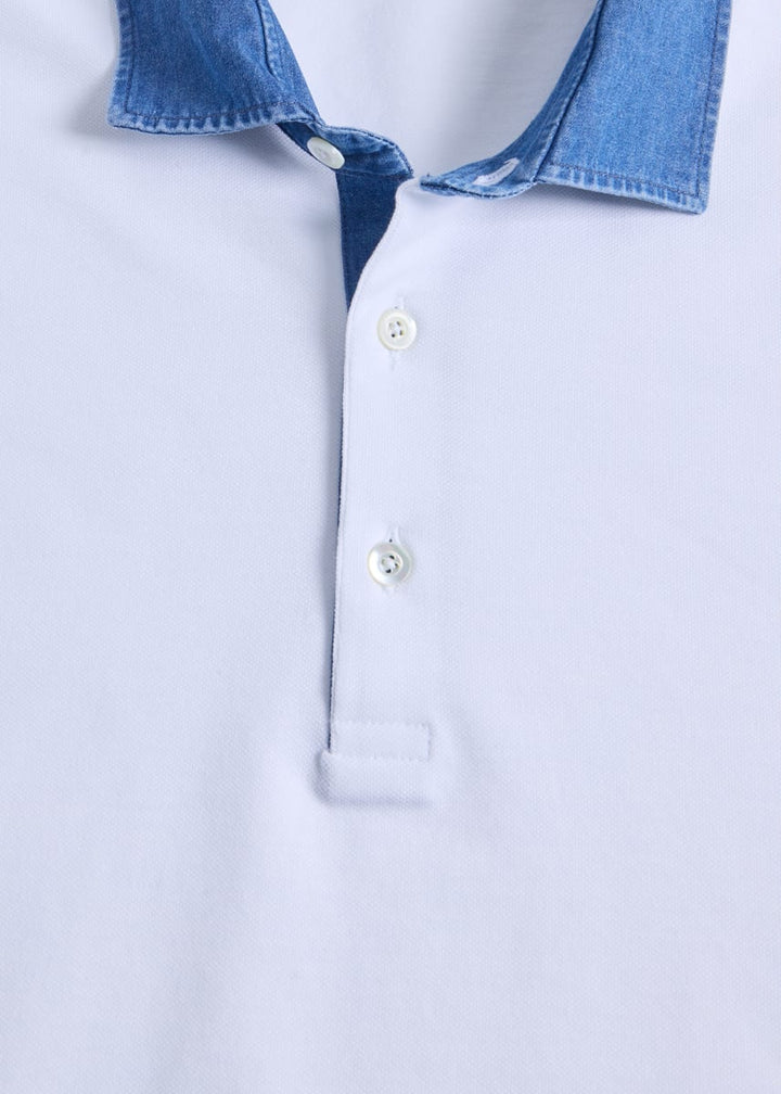 Pique Cotton With Contrast Collar - White