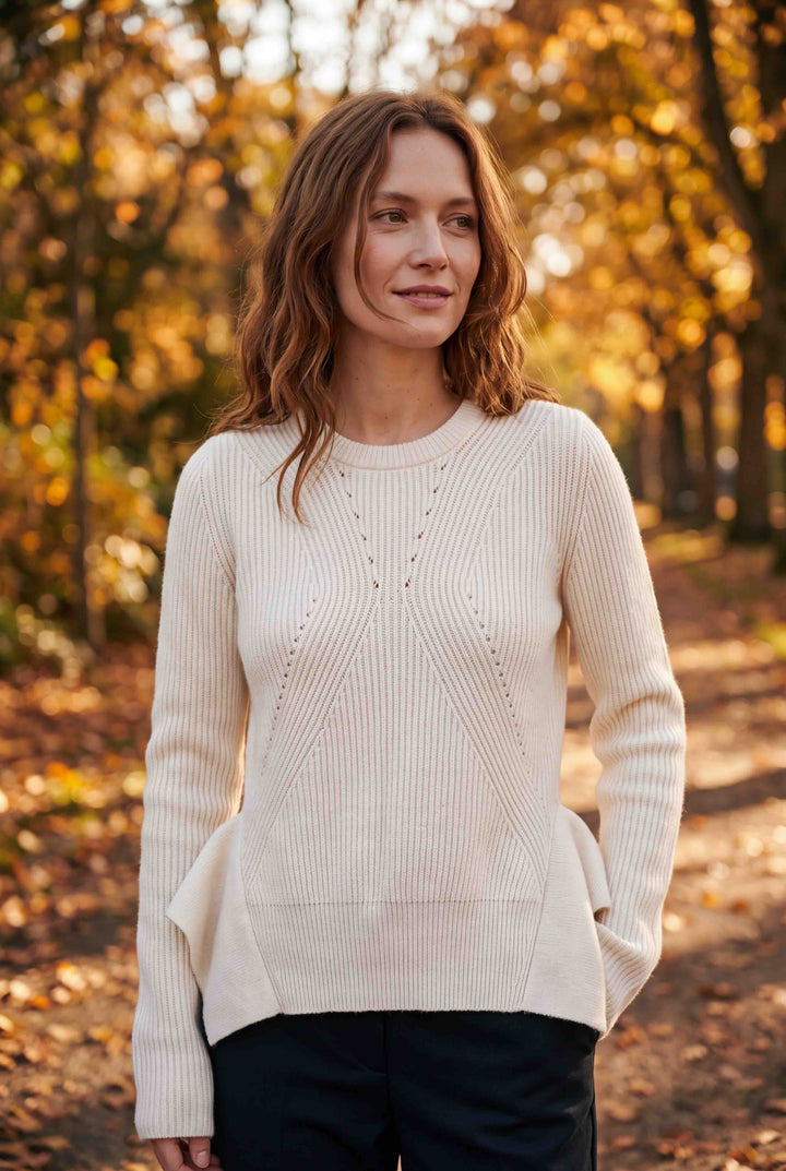Sandra Crewneck - Cream