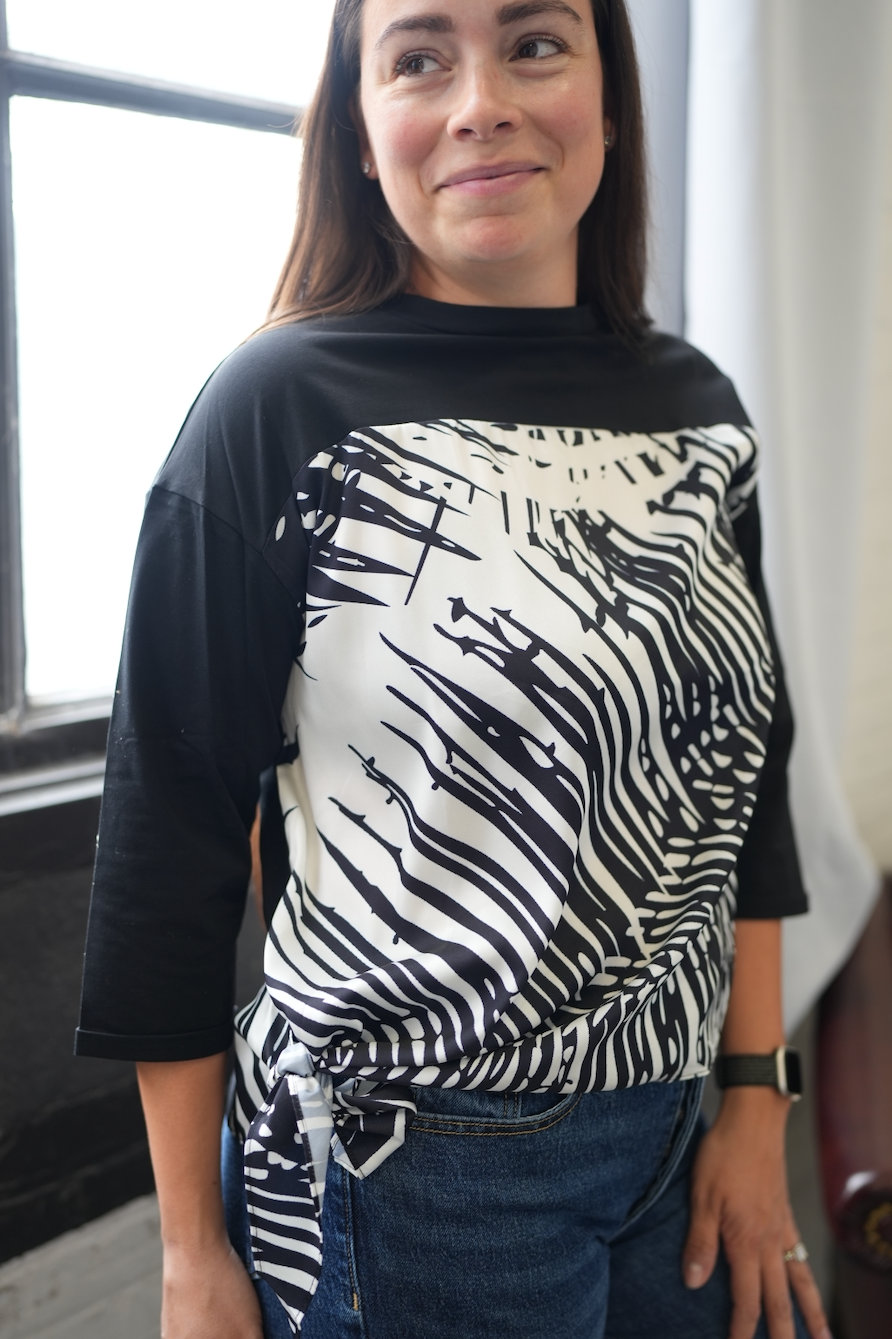 Sandra Top - Black Leaf