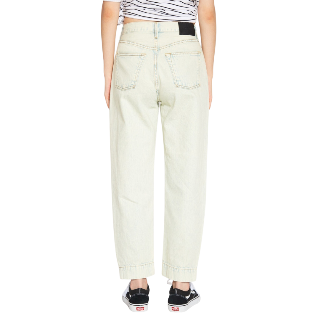 Lou 90's Comfort Crop - Light Blue