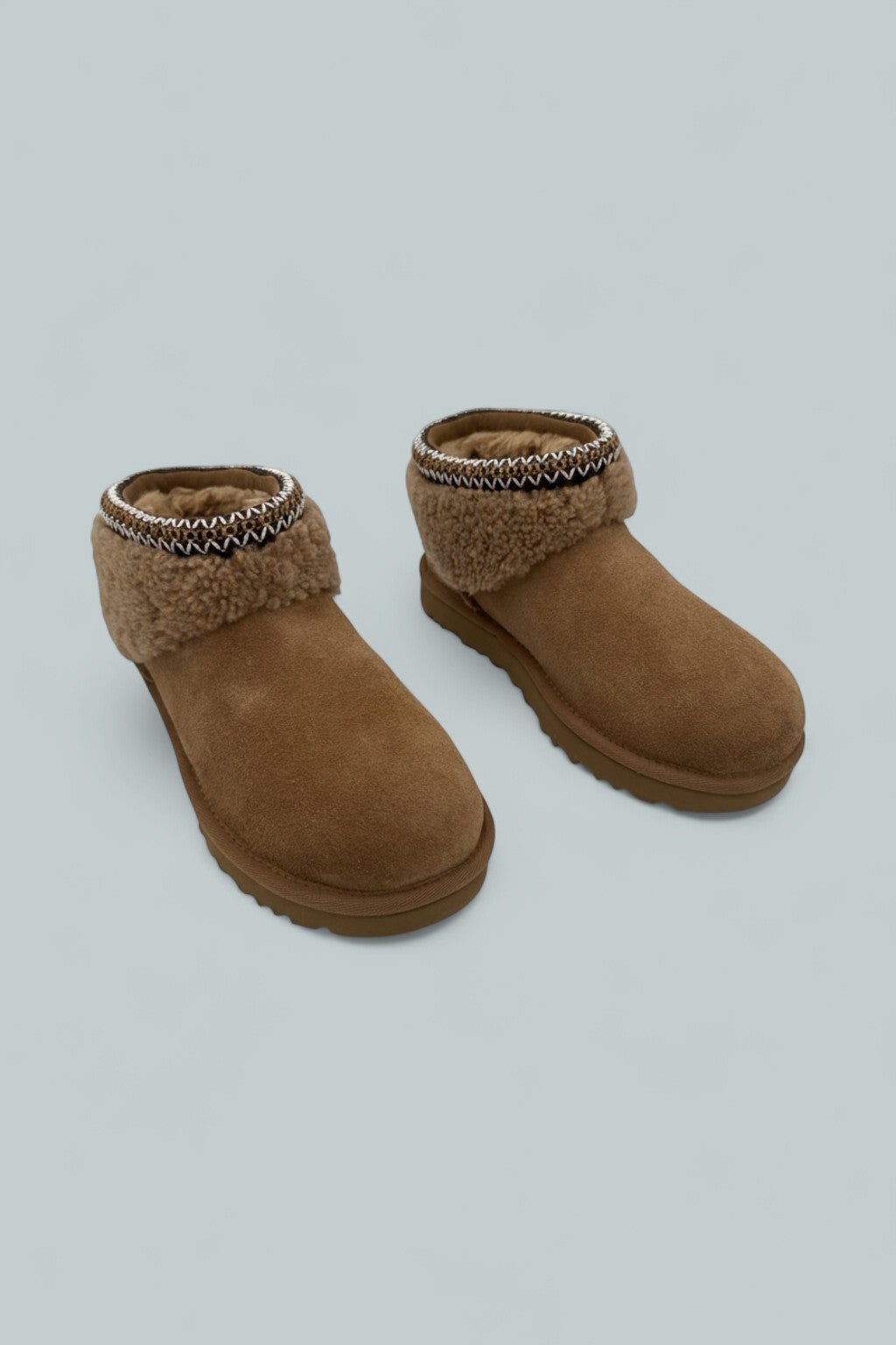 Girl's Suede Classic Ultra Mini Curly Boots - Brown