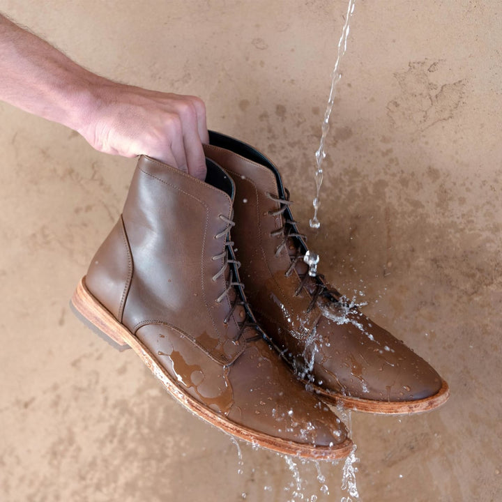 Everyday Lace-Up Boot - Brown