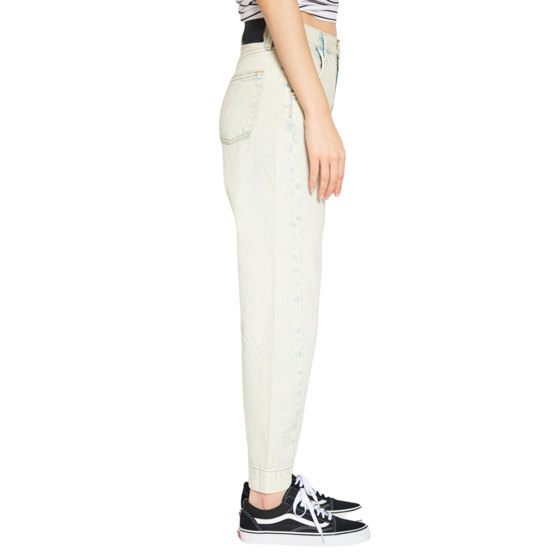 Lou 90's Comfort Crop - Light Blue
