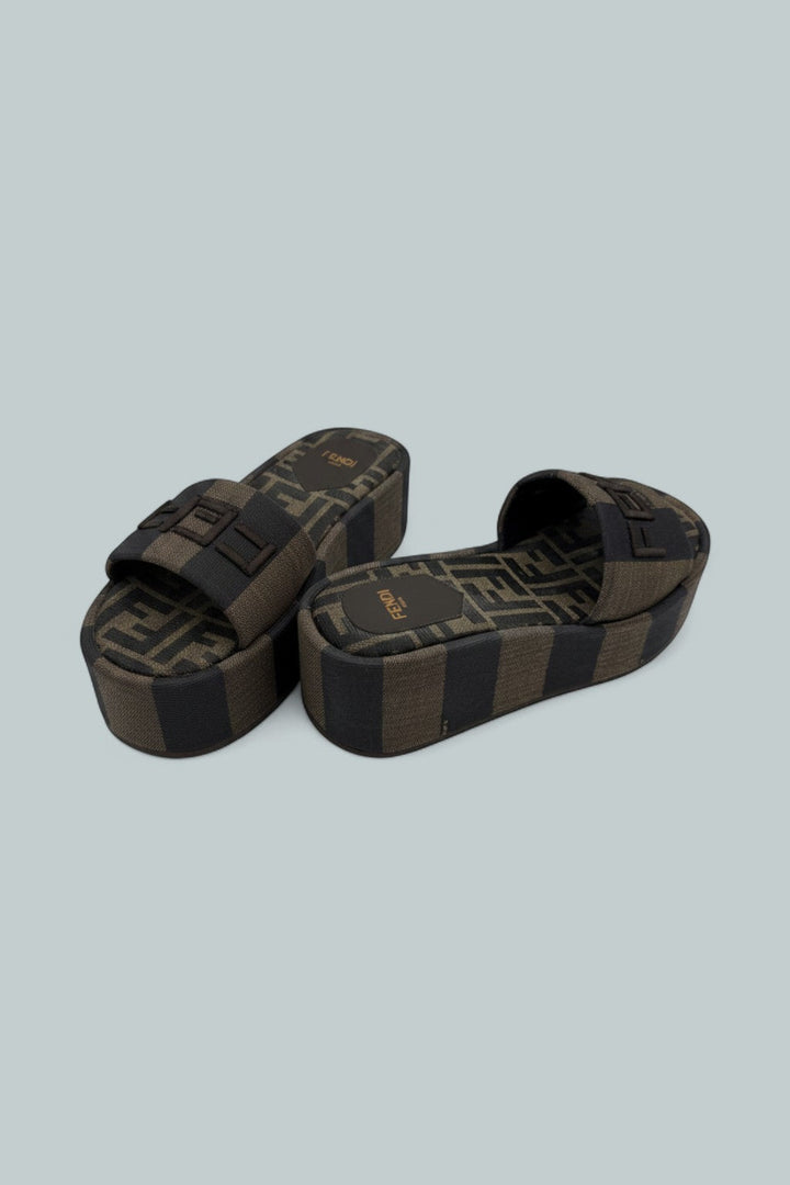 Sunshine Raffia Platform Slide Sandals - Beige