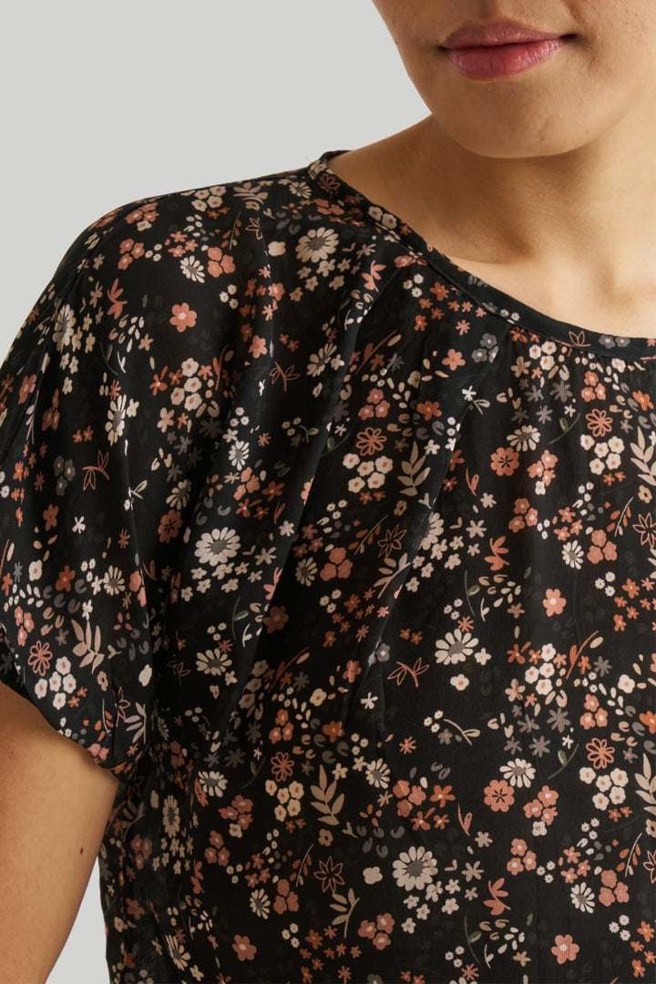Balloon Sleeve Top - Wildflower Waltz