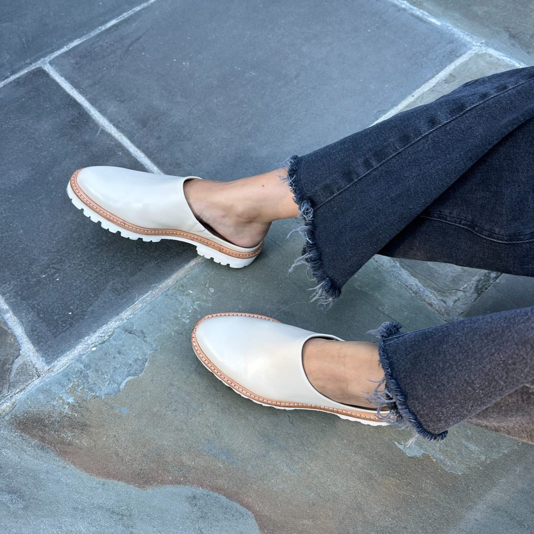 Emilee Lug Mule - Linen Suede