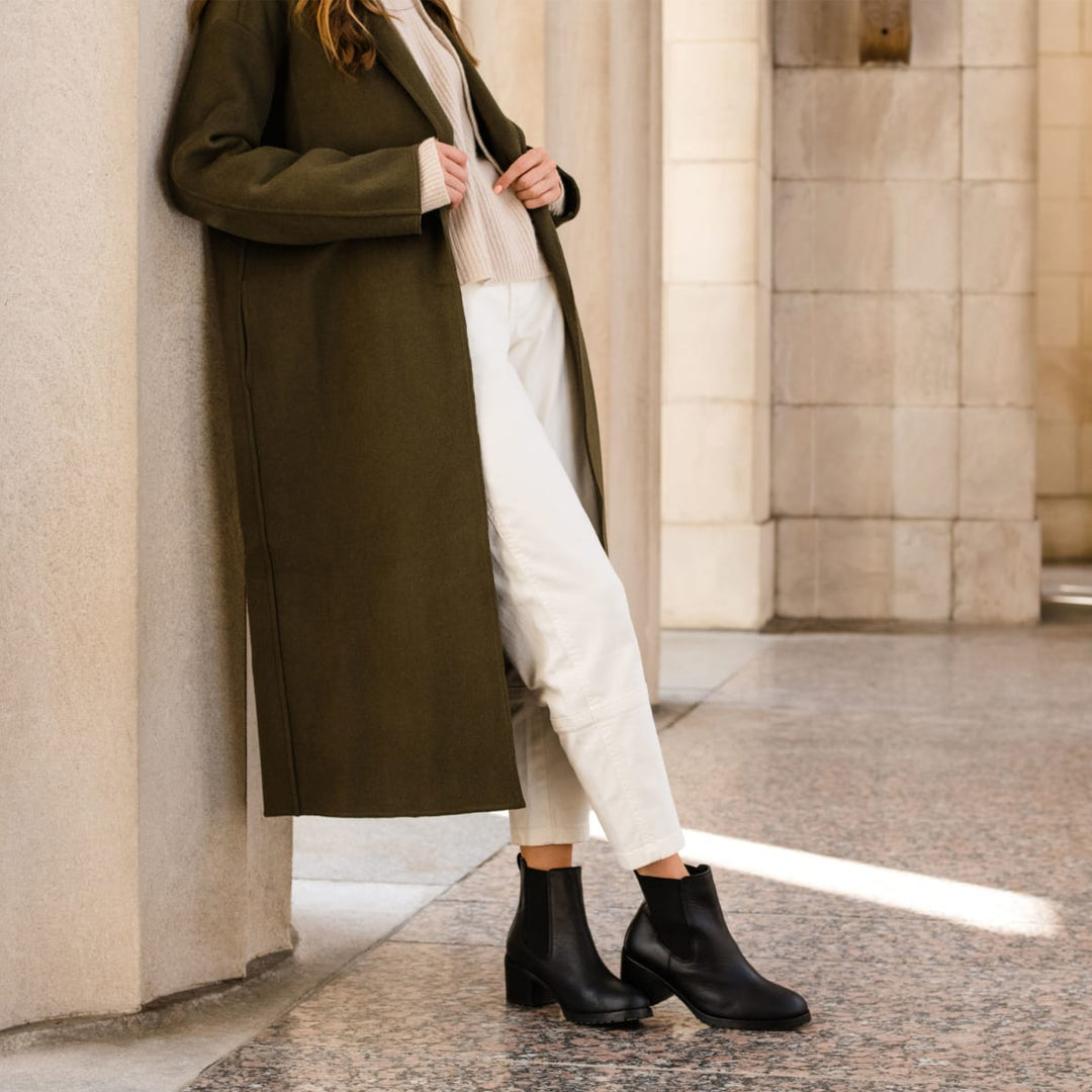 Ana Go-To Heeled Chelsea Boot - Black/Black