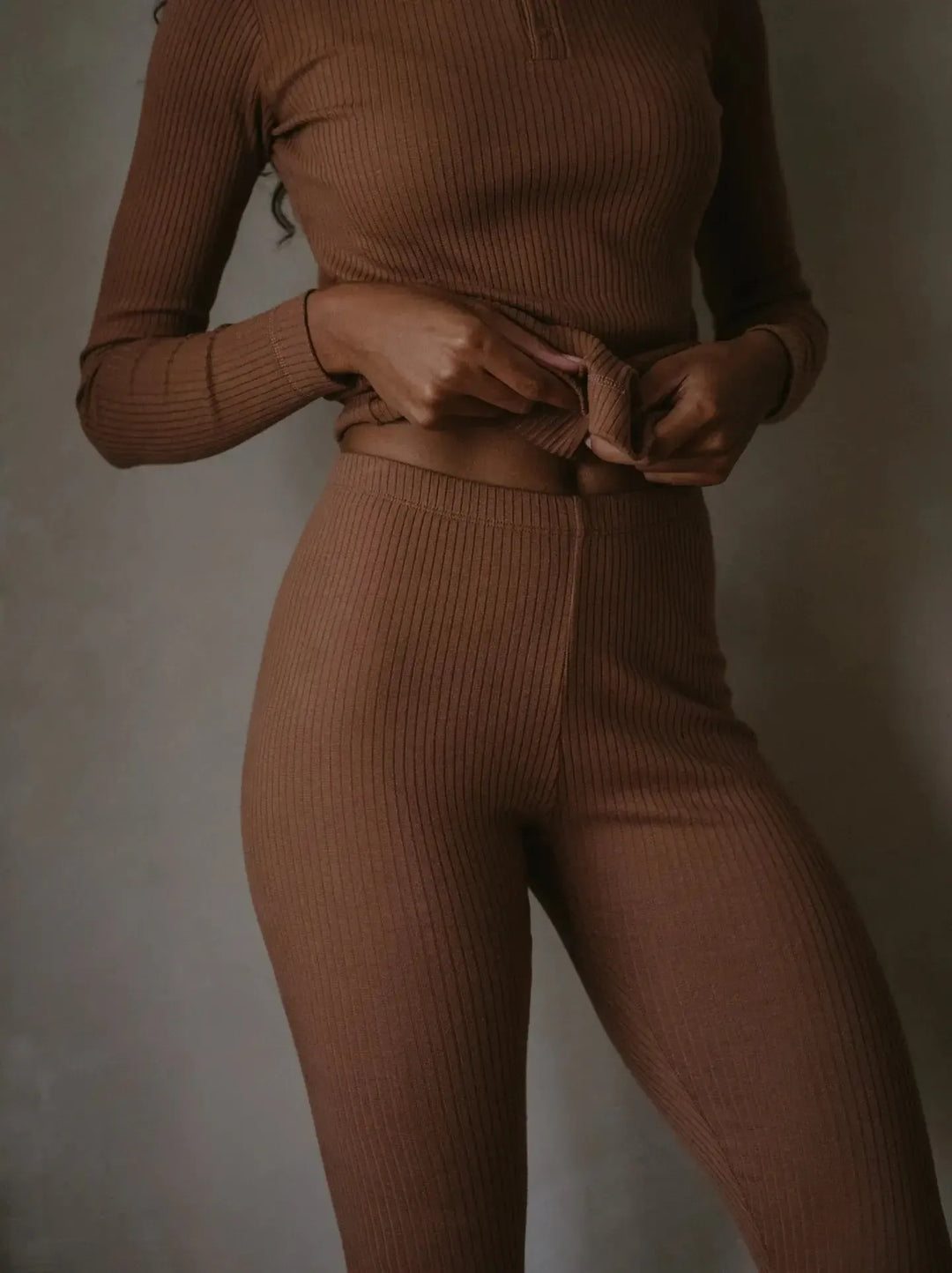 The Ribbed Legging - Women's - Cinnamon