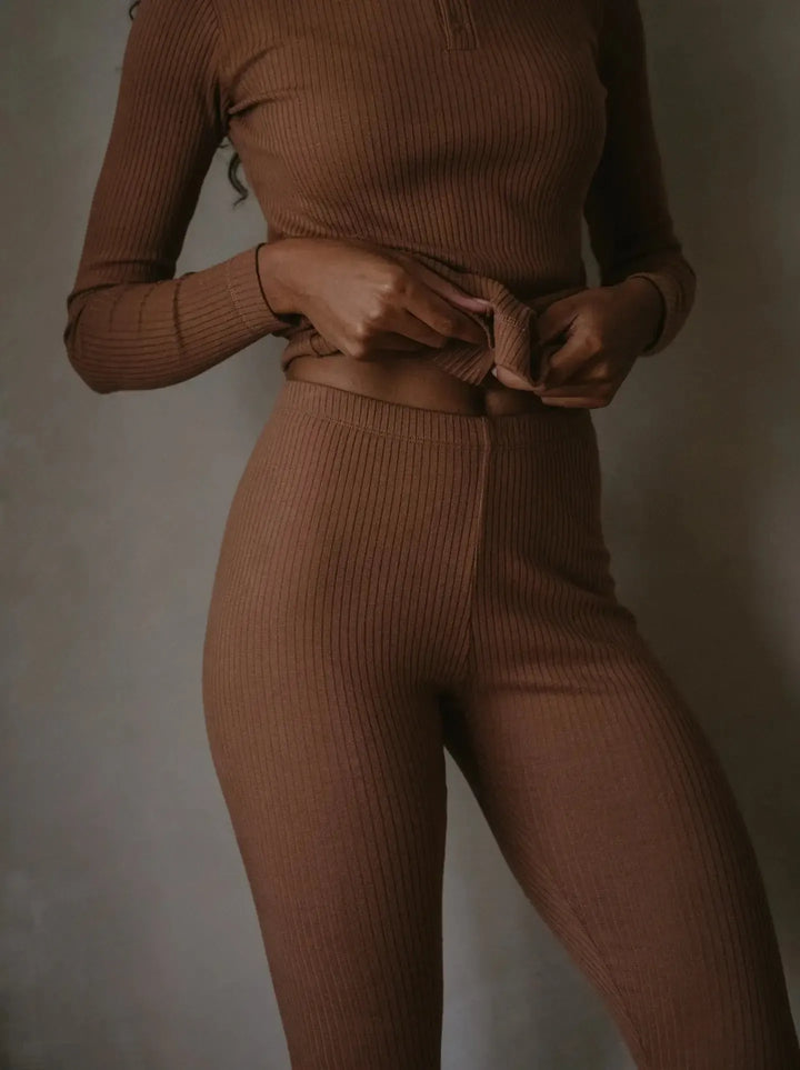 The Ribbed Legging - Women's - Cinnamon