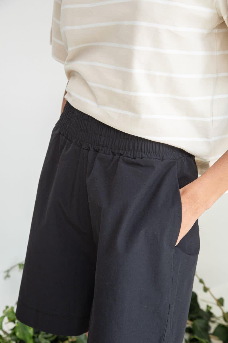 Gilma-Jane Organic Cotton Short - Black
