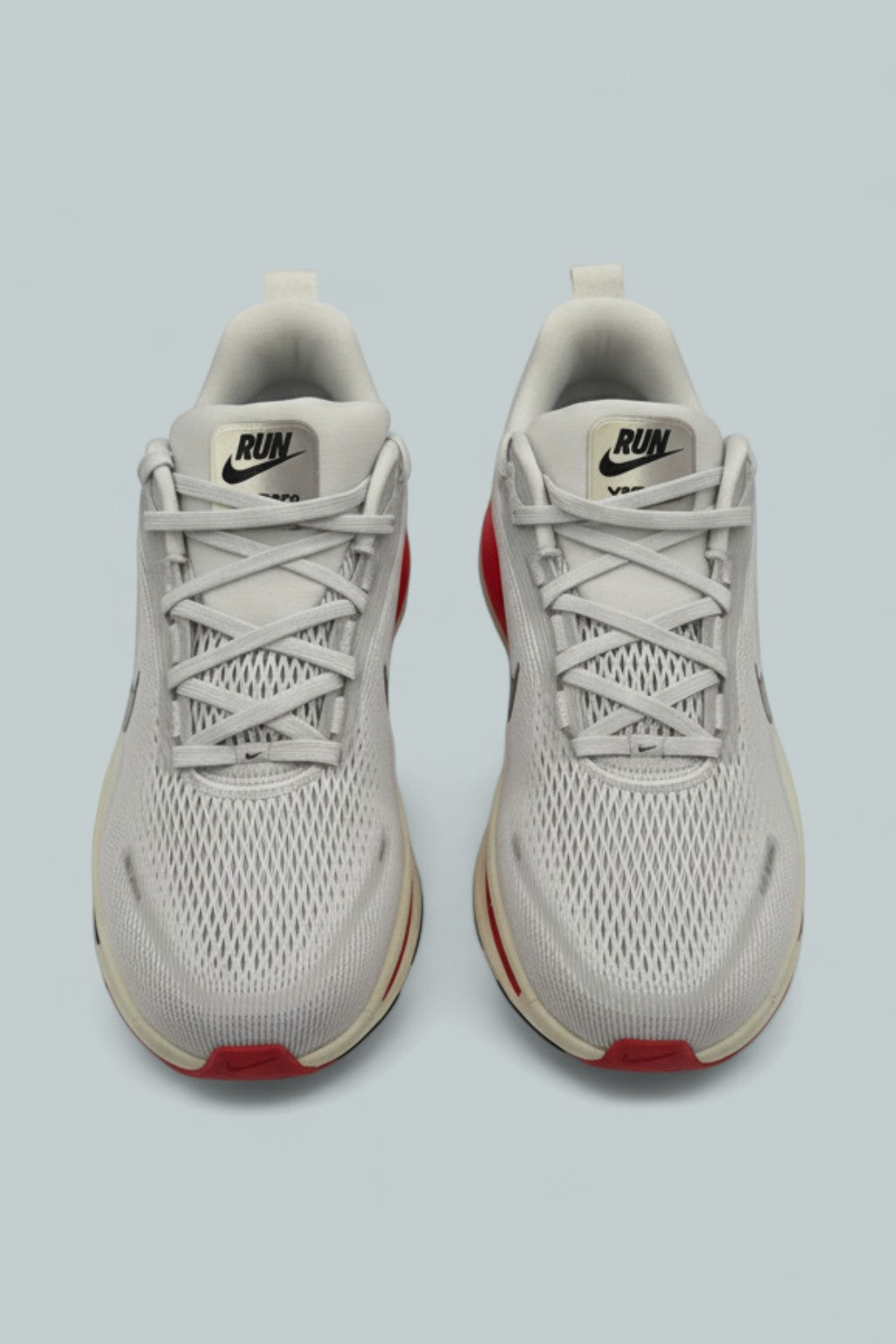 Vomero 18 Road Running Shoes - Platinum Tint/Siren Red/Light Smoke Grey/Metallic Pewter
