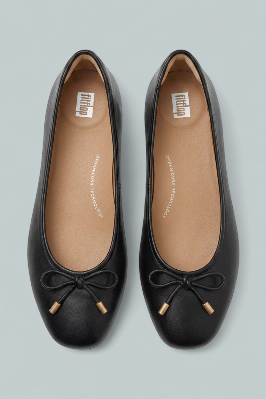 Women's Delicato Bow Soft Ballerina Flats - Black