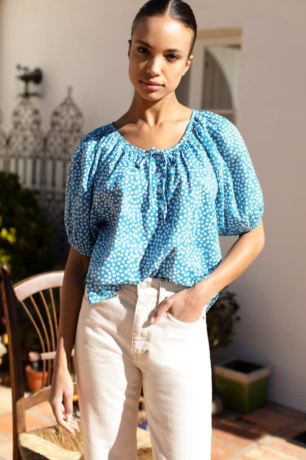 Luie Top - Painterly Dots Blue Organic