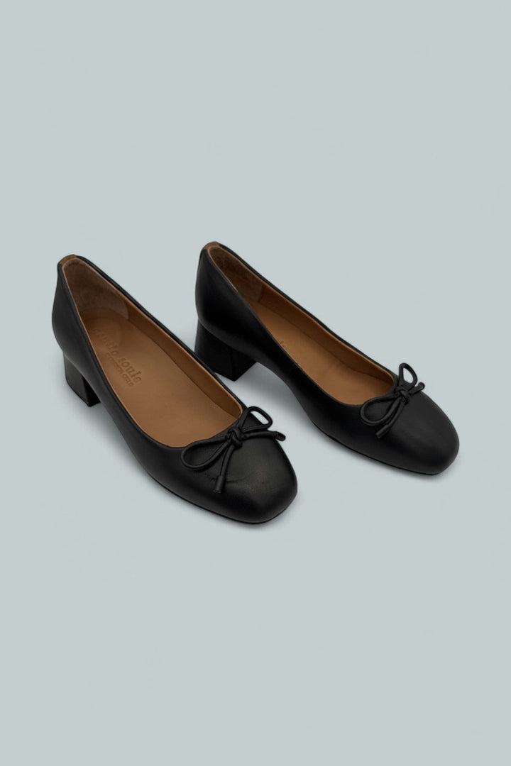 Lancine Leather Bow Heel - Black Leather