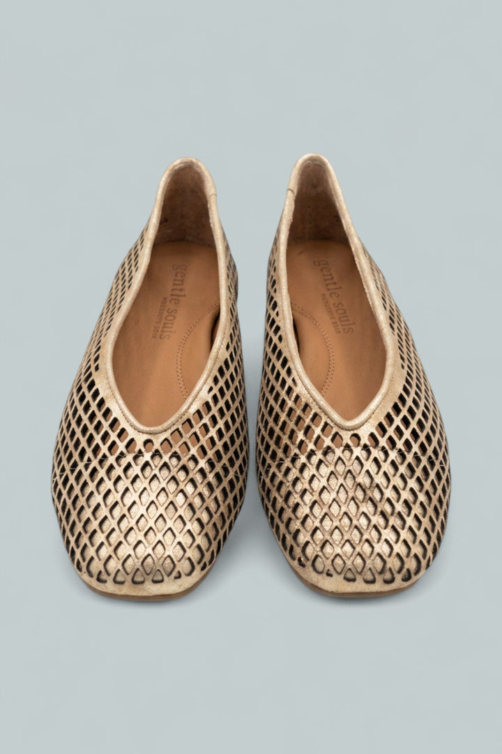 Kenneth Cole Willow Perforated Leather Ballet Flats - Gravel Leather