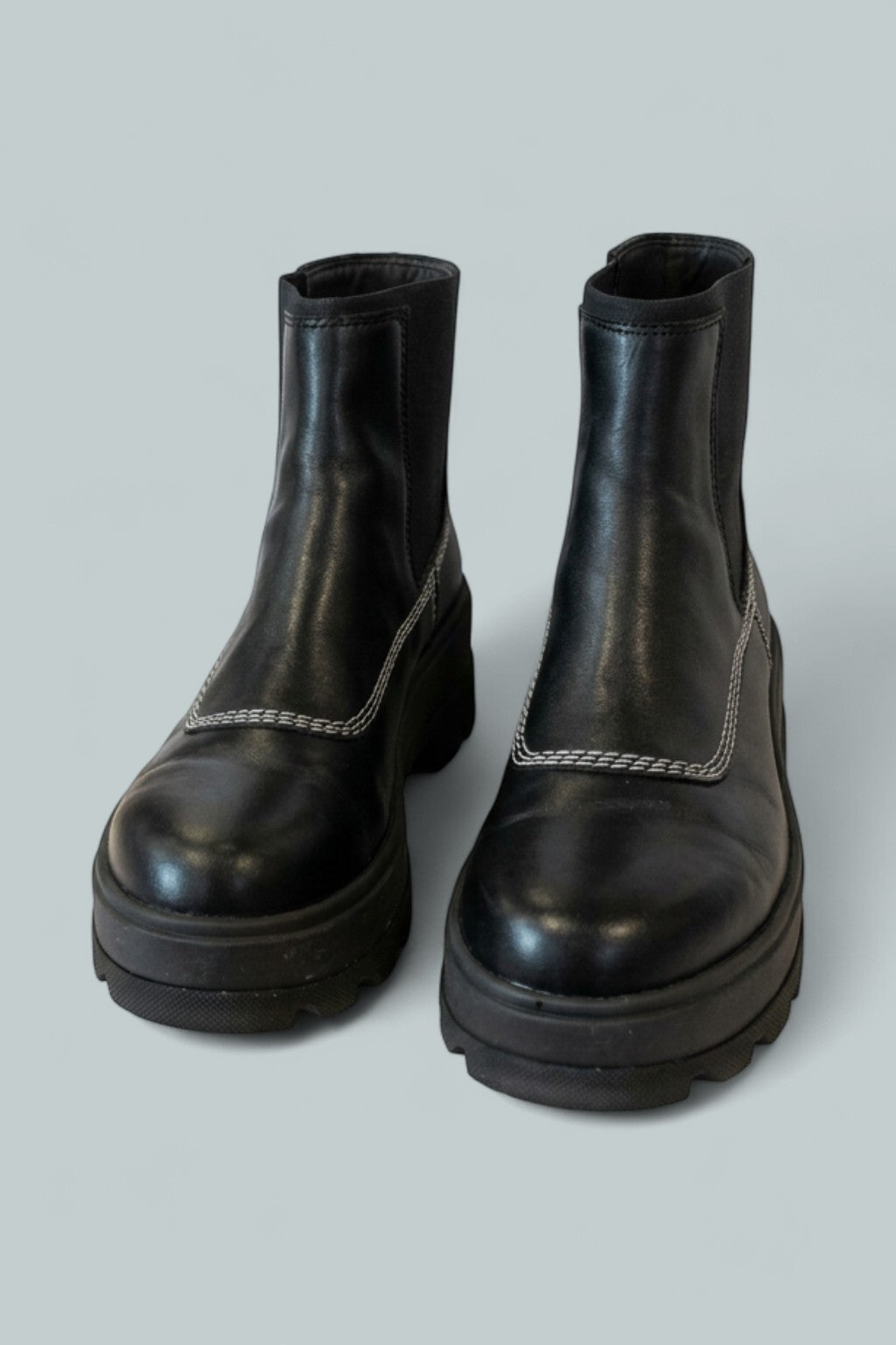 Women's Joan Frwd Platform Chelsea Boots - Black/Bleached Ceramic
